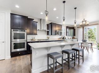 950 Rocky Ridge Cir, Erie, CO 80516