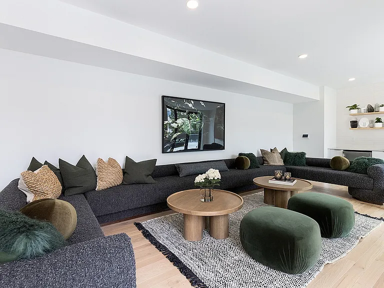 Akin Residences Rooftop Lounge