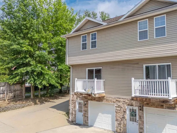 5 Tall Grass Ln, Morgantown, WV 26505
