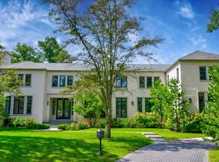 320 Keystone Ct, Glencoe, IL 60022