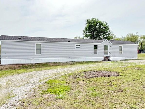 9175 S 751st Rd, Stockton, MO 65785