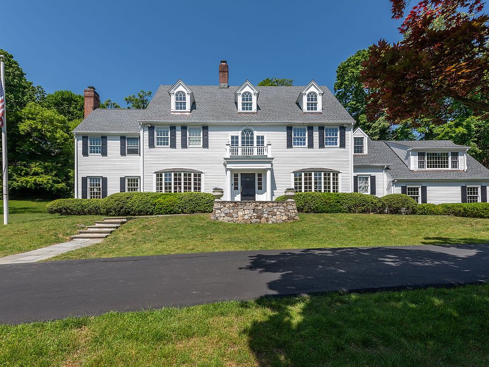 17 Ivanhoe Ln 06-2020 EXT 06 - WEB.jpg