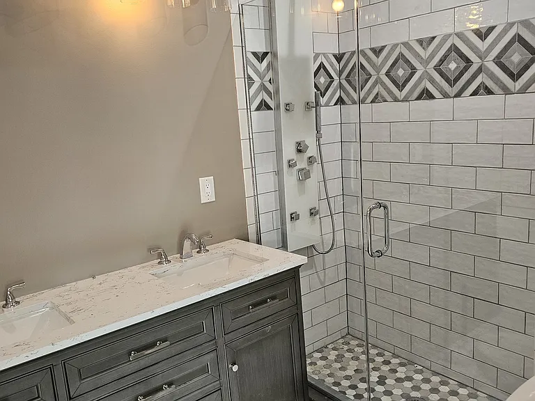 4822 Hillcrest Dr — Photo 18