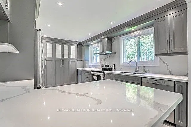 4 bed, $4,780 — Photo 4