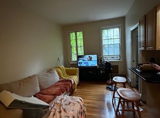 97 W Cedar St #1F, Boston, MA 02114