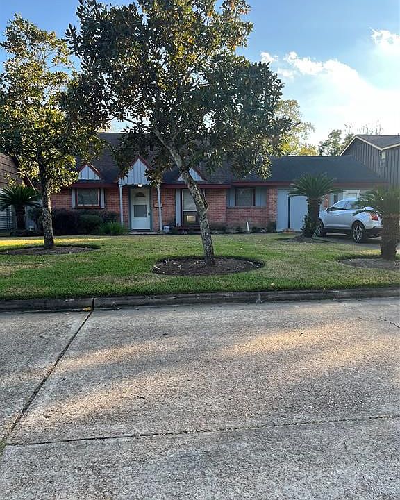 1st image of 4115 Tidewater Dr