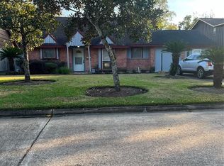 4115 Tidewater Dr, Houston, TX 77045