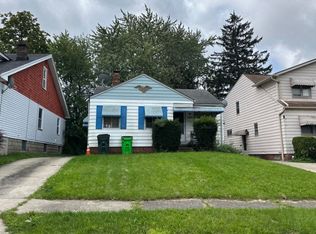 12404 Reindeer Ave, Garfield Heights, OH