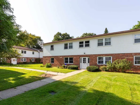 115 Sherwood Square #115, Essex Junction, VT 05452