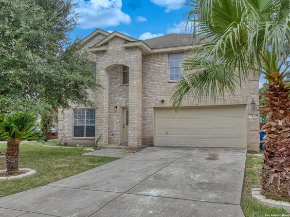 7403 Concerto Dr, San Antonio, TX 78266