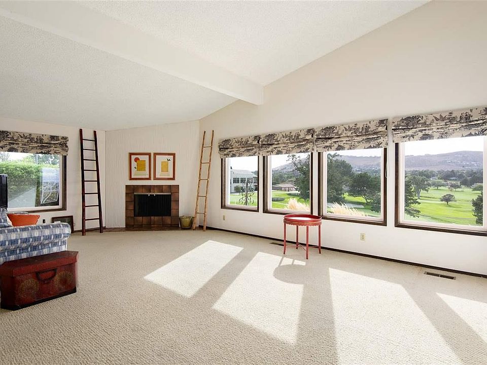 1st image of 2021 Fairway Ct