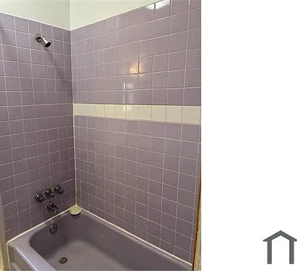 1124 E 68th St #1 — Photo 12