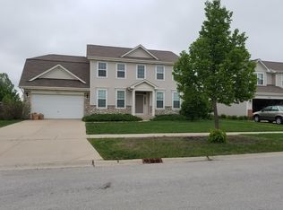 902 Northside Dr, Shorewood, IL 60404