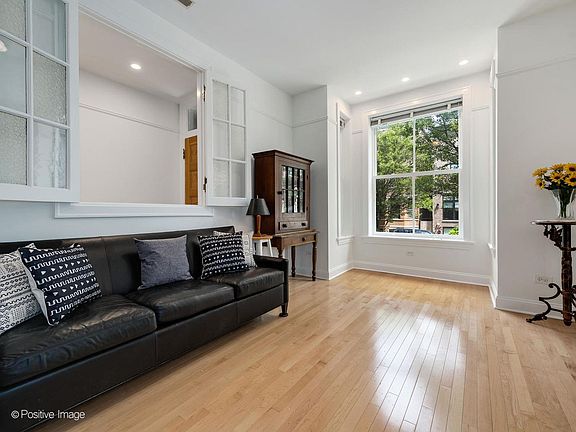 5th image of 2345 W Shakespeare Ave #1