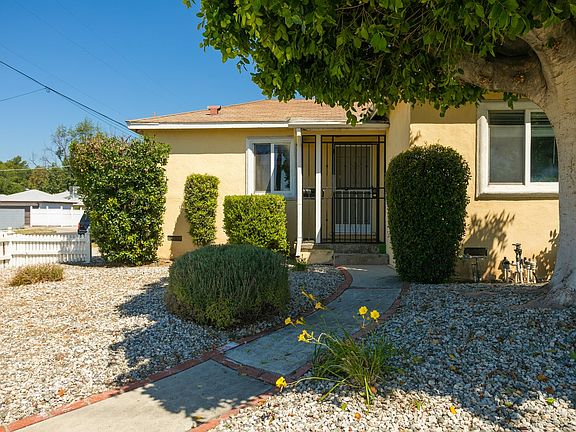 4th image of 14787 San Fernando Mission Blvd