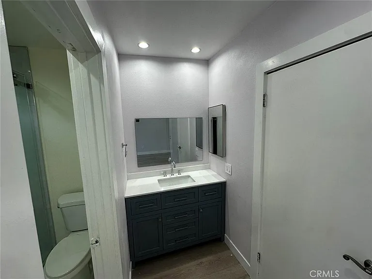 7432 Hazeltine Ave #7 — Photo 23