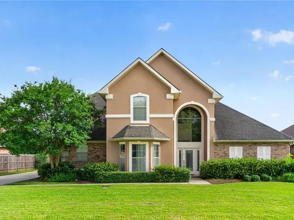 3319 Turnberry Ln, Harvey, LA 70058