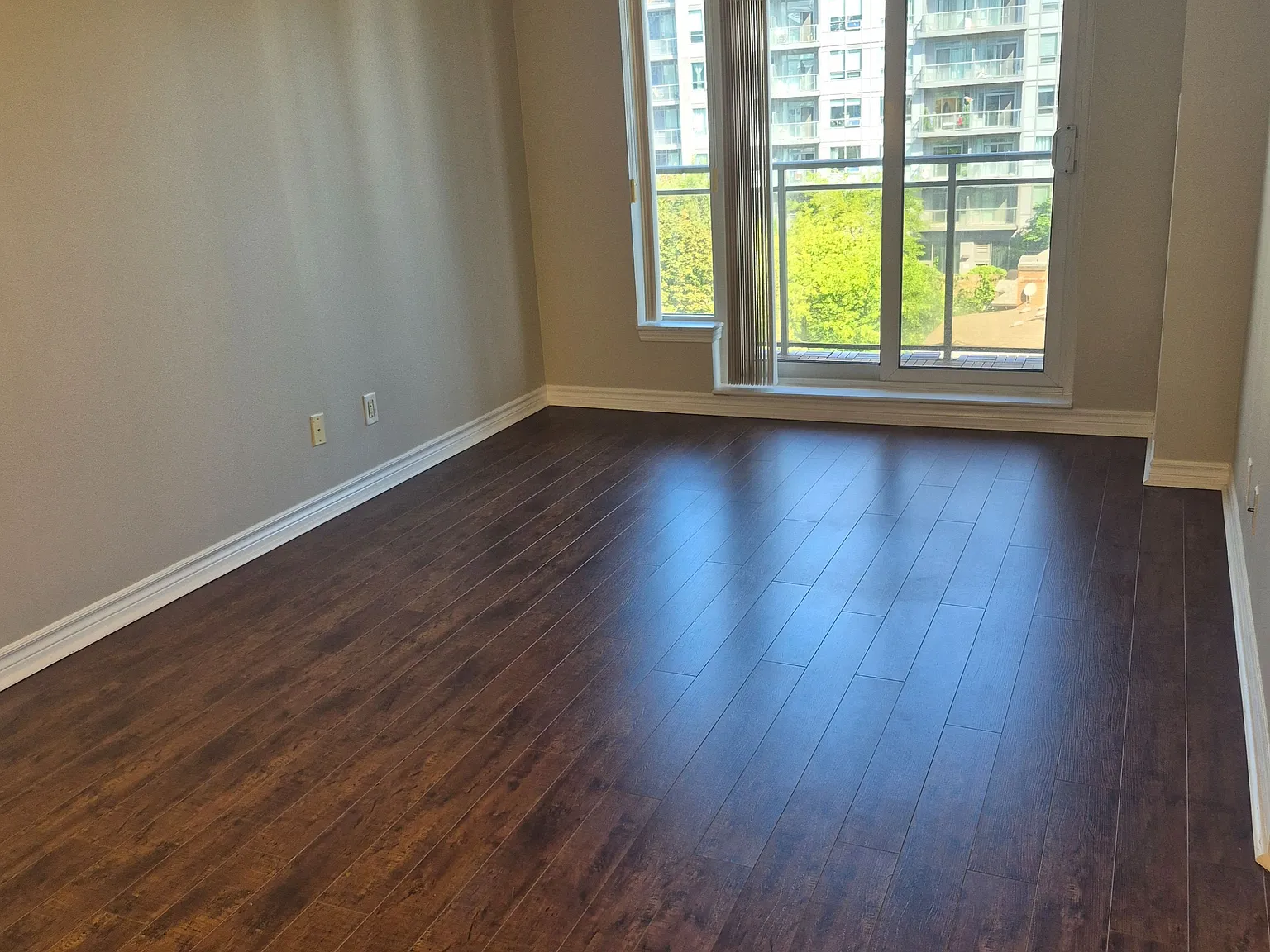 1 bed, $2,425 — Photo 3