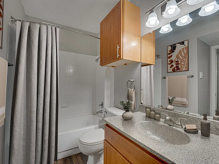 Timberglen Apartments — Photo 47