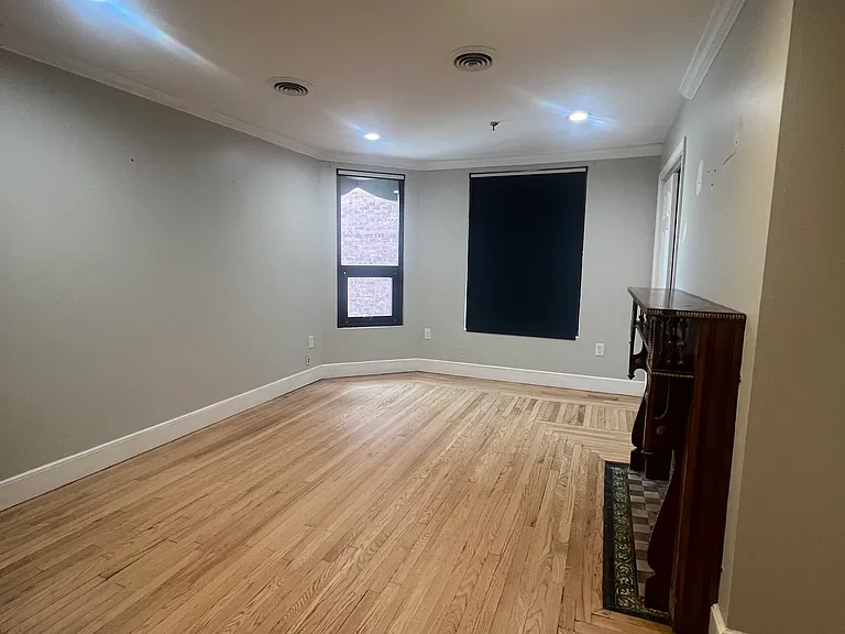 200 Broad St #3B — Photo 9