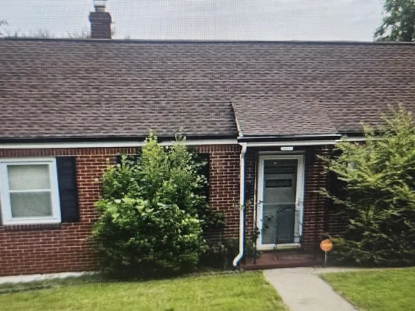 2811 Ordway Dr NW, Roanoke, VA 24017