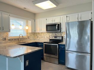 111 W Victoria Ct APT F, Greenville, NC 27834