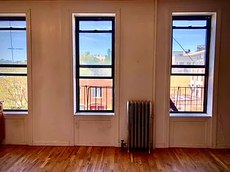 Rented by Linda N Eskander, LREB