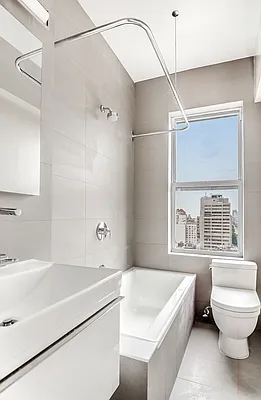 Rented by Akelius Real Estate Management | media 25