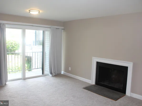 134 Duvall Ln #224-10, Gaithersburg, MD 20877