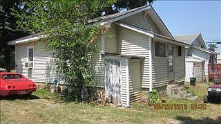 2nd image of 704 5th Ave