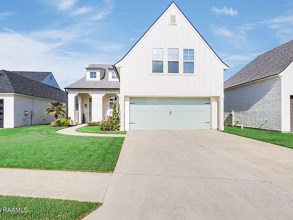 2nd image of 206 San Domingo Dr