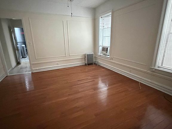 3rd image of 7121 Fort Hamilton Pkwy #1R