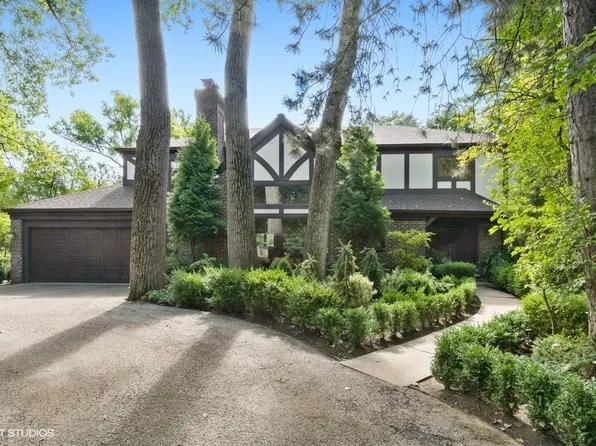 780 Clover Ln, Glencoe, IL 60022