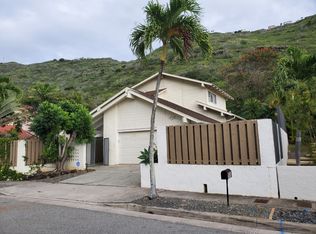 1051 Kalapaki St, Honolulu, HI 96825