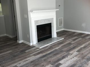5660 Hampton Ct, Atlanta, GA 30349