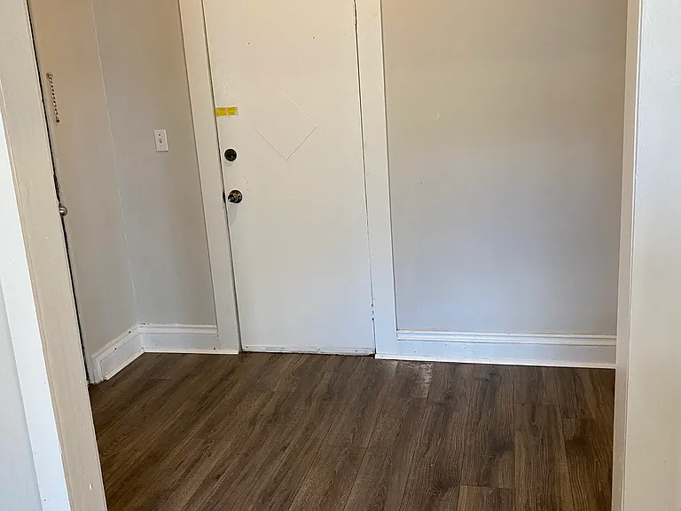 485 Bridge St — Photo 7