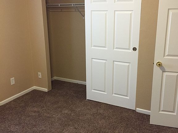 4th image of 3007 E 4th Ave
