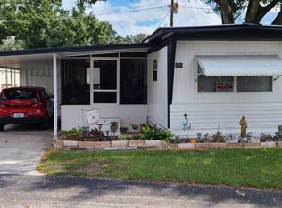 135 Oakhill Ridge Rd, Valrico, FL 33594