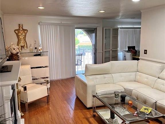 5th image of 805 Industrial Ave APT 9
