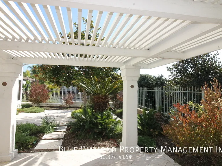 1763 Blackbird Cir — Photo 14