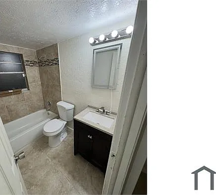 2 bed, $1,400 — Photo 2