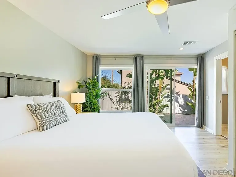 7904 Calle De La Plata — Photo 15