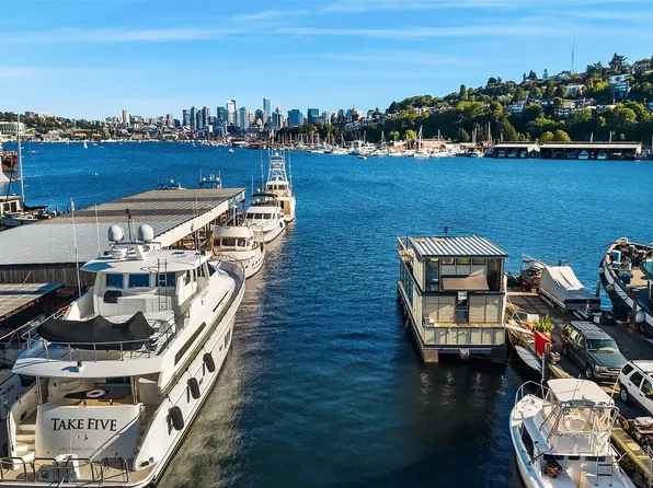 1301 N Northlake Way, Seattle, WA 98103