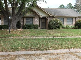 12206 Pompano Ln, Houston, TX 77072