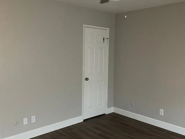 16180 Washington St — Photo 20