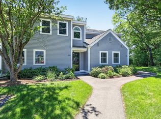 402 Tuckers Ln #402, Hingham, MA 02043