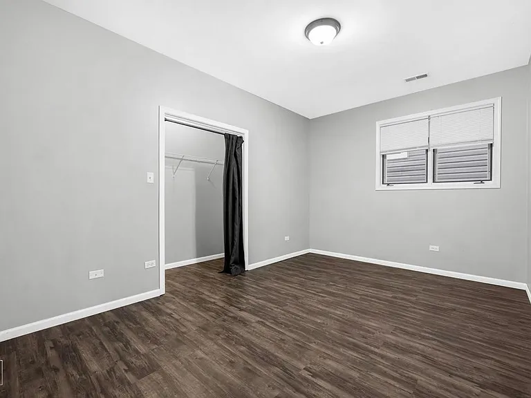2529 W Flournoy St #1 — Photo 3