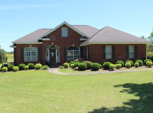 135 McKay Dr, Columbus, MS 39702