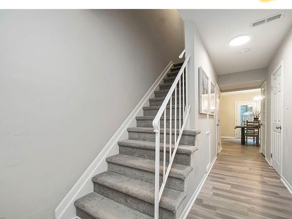 2nd image of 1040 Level Green Blvd