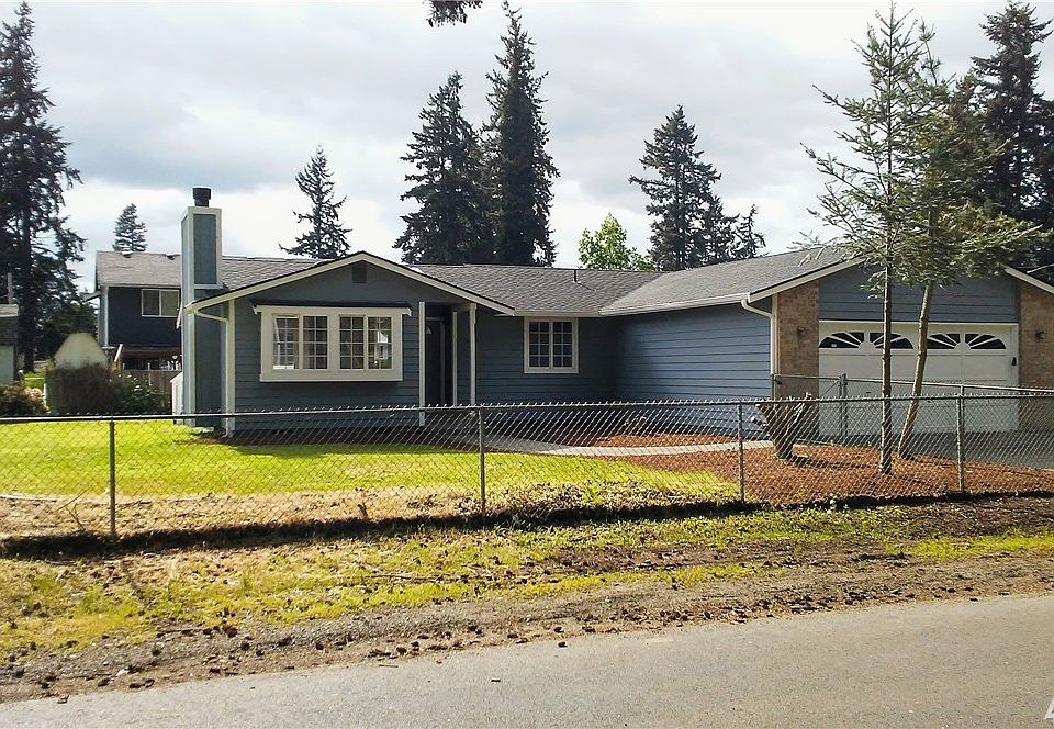 1st image of 16814 18th Ave E